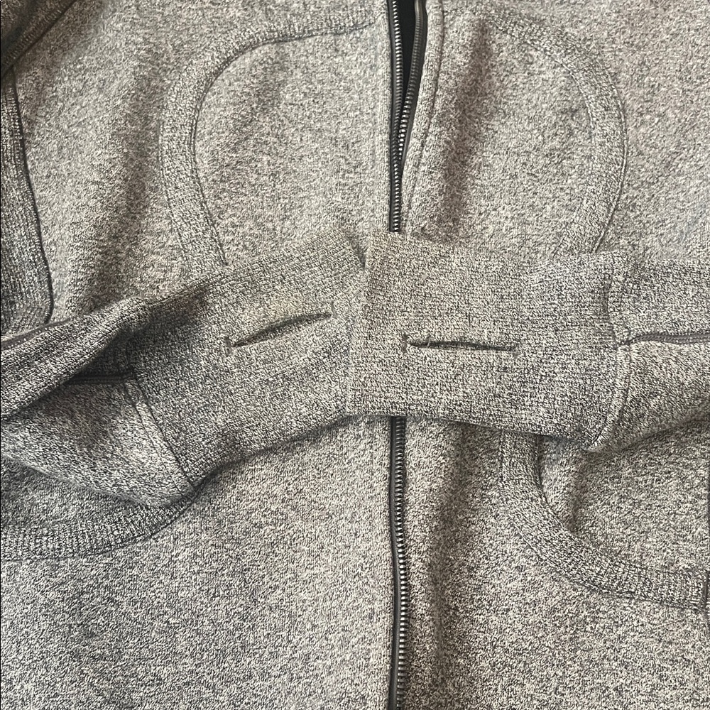 lululemon athletica Scuba Hoodie - Picture 4 of 4